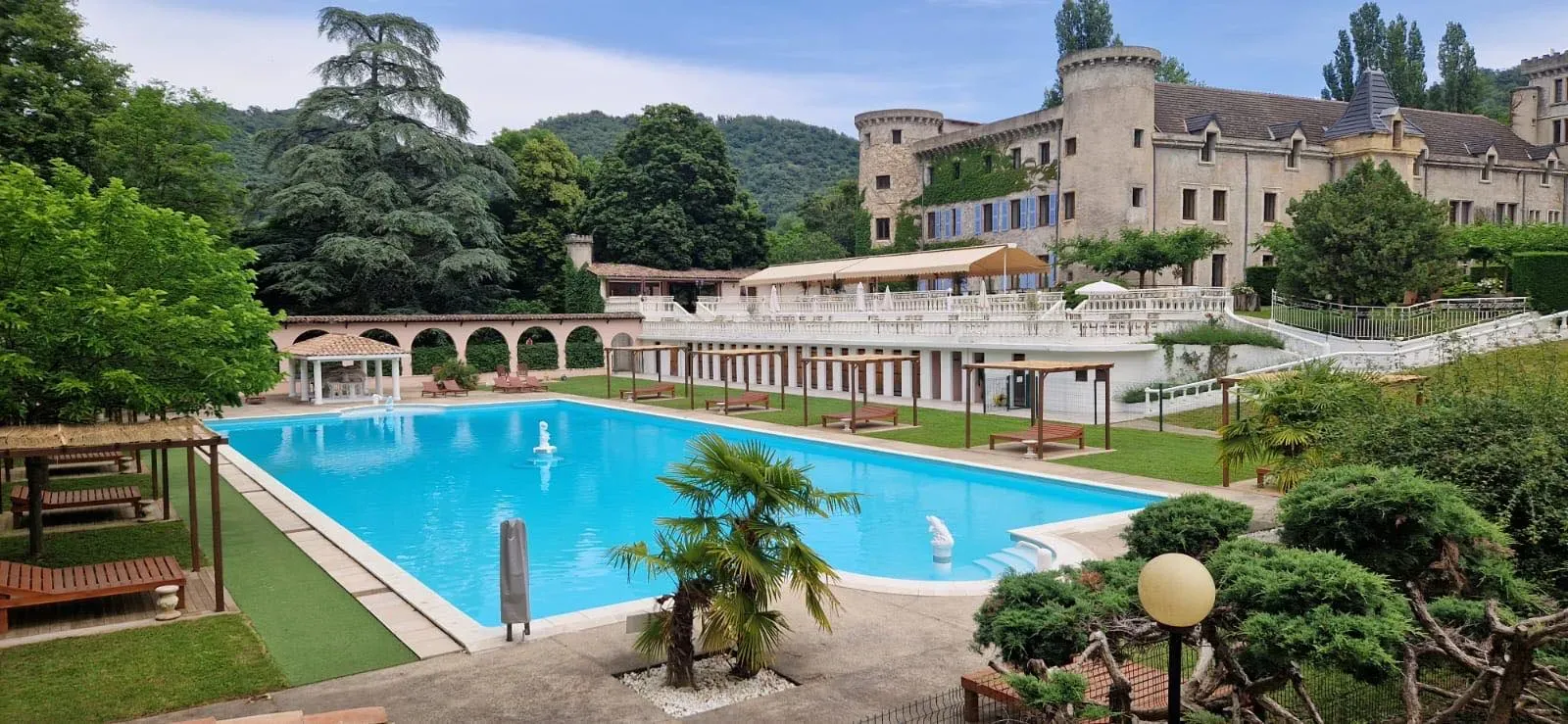 Piscine membrane armée